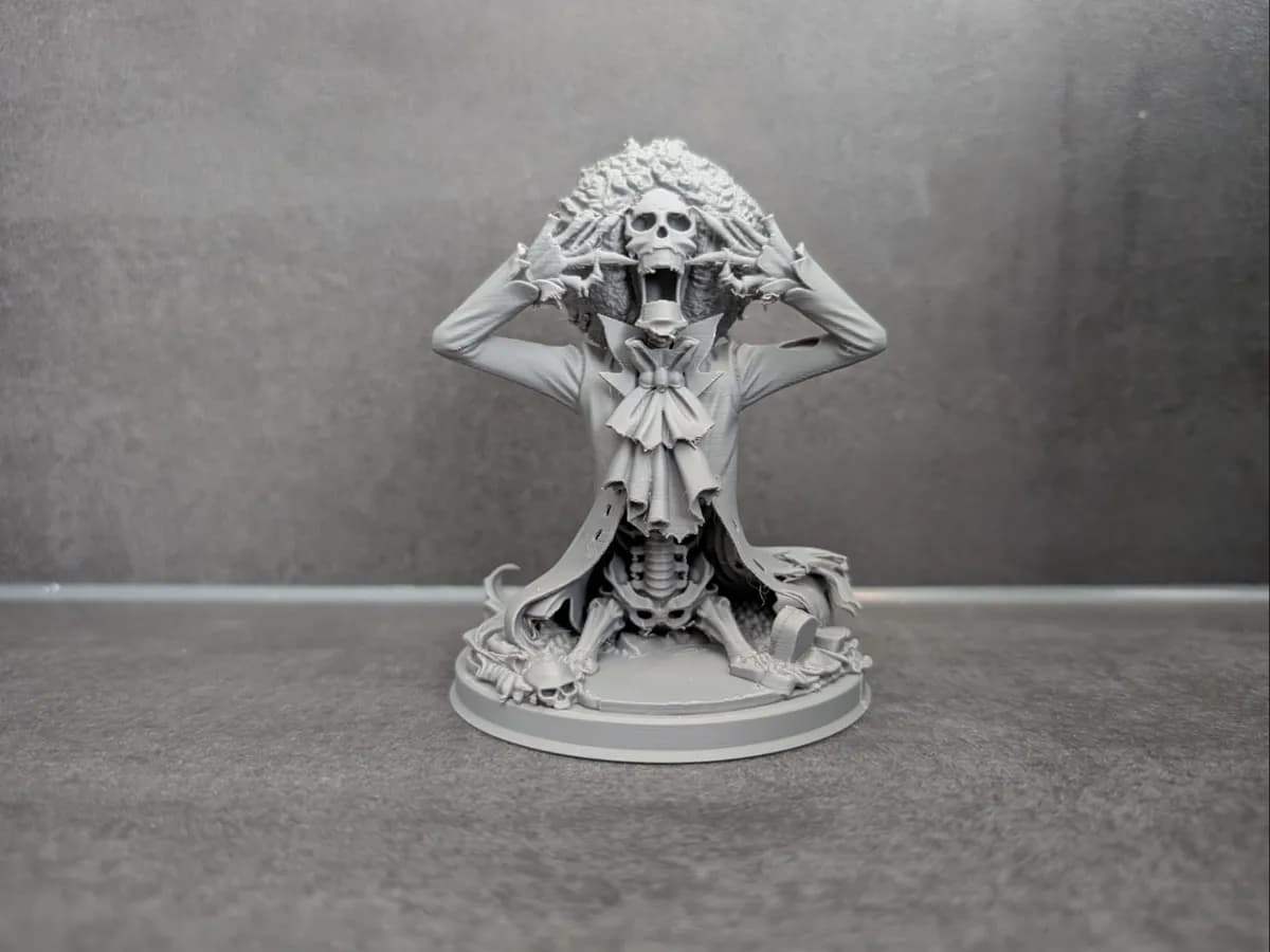 One Piece lança figura 3D do Brook com detalhes impressionantes