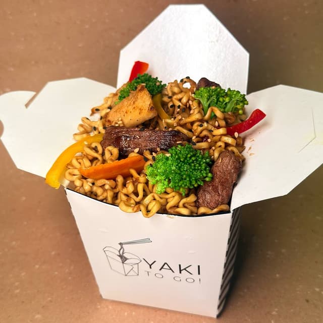 Japesca oferece yakisoba delivery em Pelotas: escolha carne, frango, peixe e mais
