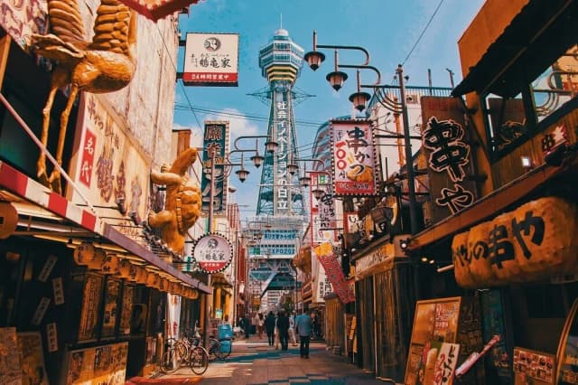 Osaka oferece roteiro de 5 paradas gastronômicas em 9 horas para quem quer comer sem pressa