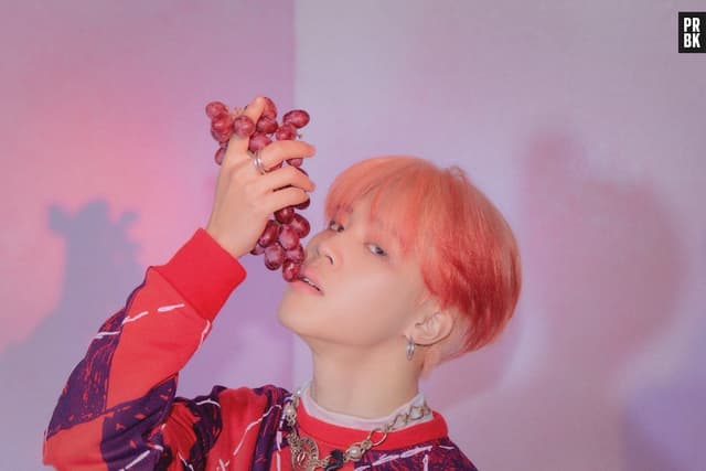 Jimin (BTS) celebra aniversário e recebe onda de homenagens dos fãs