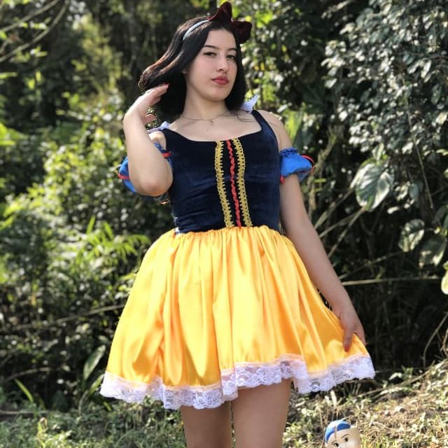 Branca de Neve ganha delantal cosplay: compre agora e sinta-se uma princesa