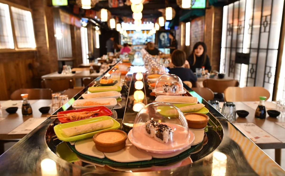 Tairyo Kaiten Sushi oferece buffet giratório de sushi, ramen e noodles em Alicante e Valência