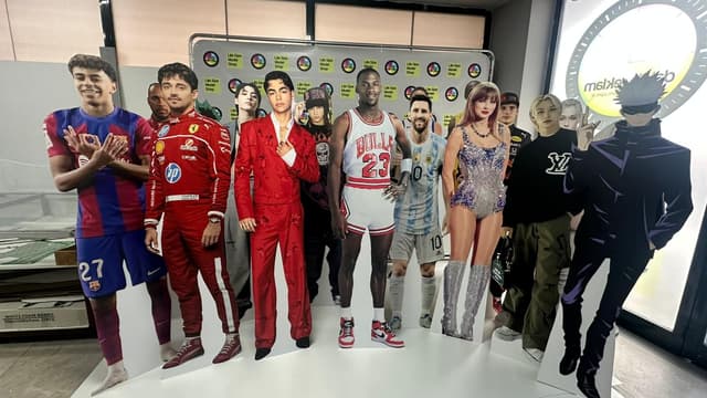 Jungkook (BTS) tem figura em tamanho real à venda por S/35