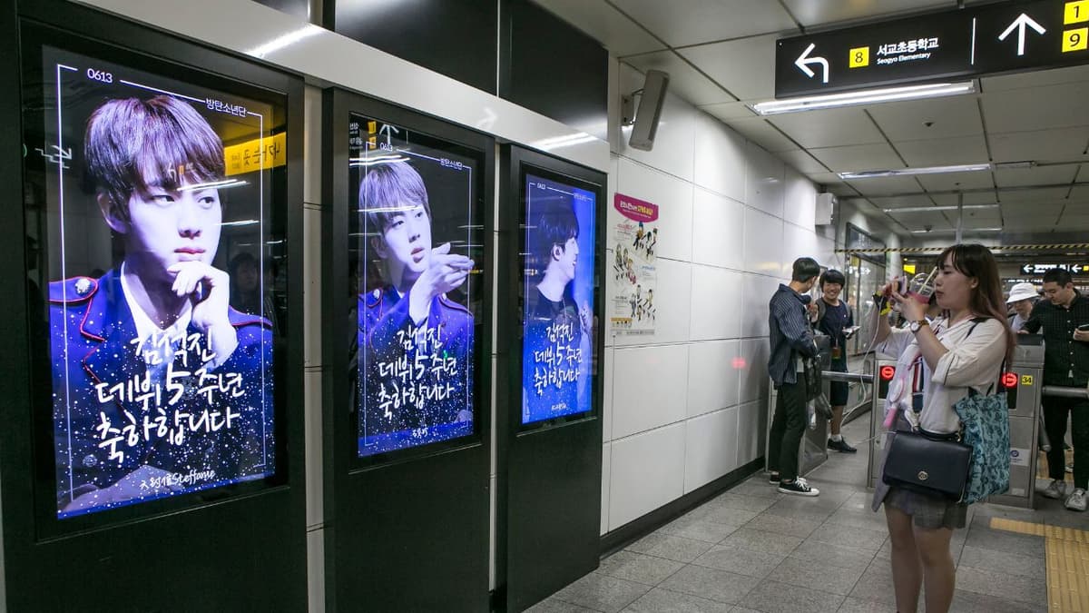 Seul revela 5 pontos essenciais para fãs de K‑pop: da K‑Star Road às lojas de álbuns