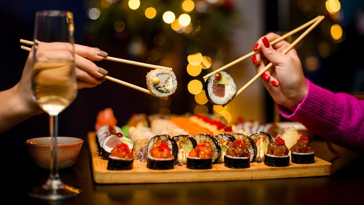 Sushi vira obra de arte: Instagram mostra experiência que encanta os olhos antes do paladar