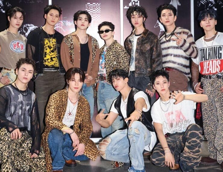 Seventeen completa quase 3 anos de “Wait” e post destaca Dino, Lee Chan e Mr. Cha